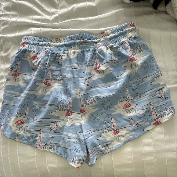 Crown & ivy womens shorts size medium - Picture 3 of 3